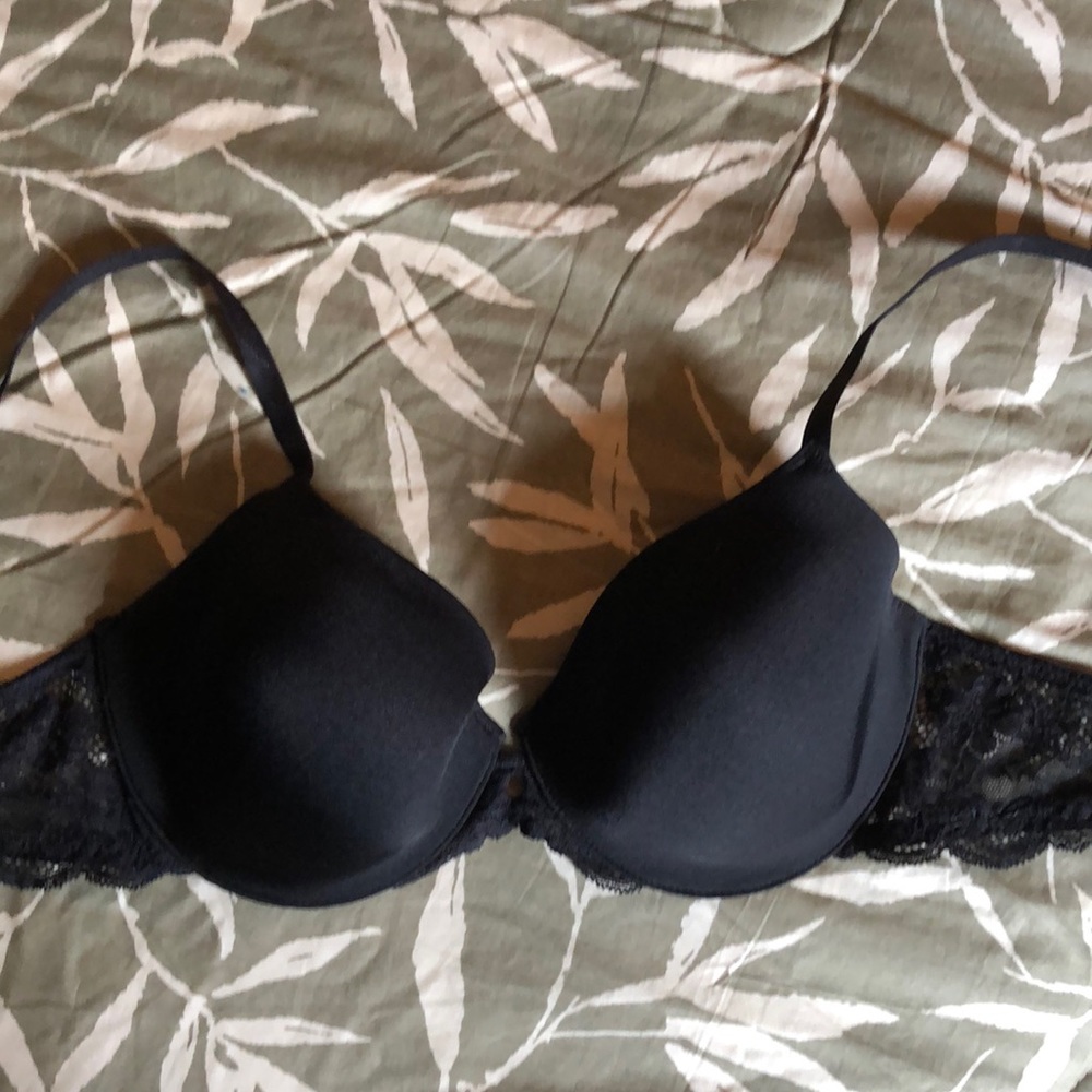 Victoria’s Secret bra